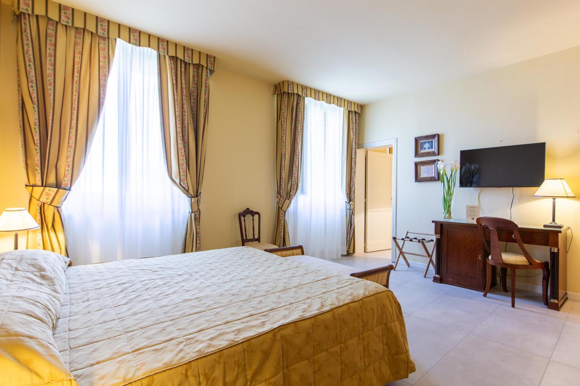 ראבנה Hotel Sant'Andrea מראה חיצוני תמונה