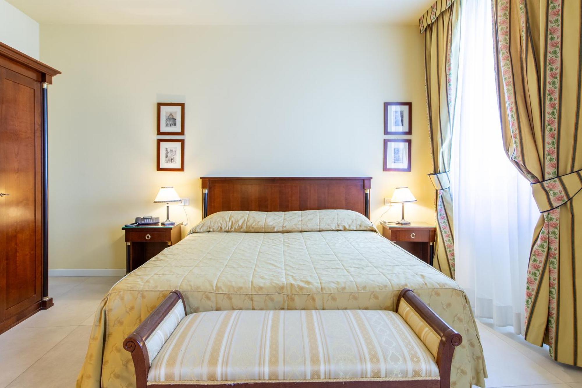 ראבנה Hotel Sant'Andrea מראה חיצוני תמונה