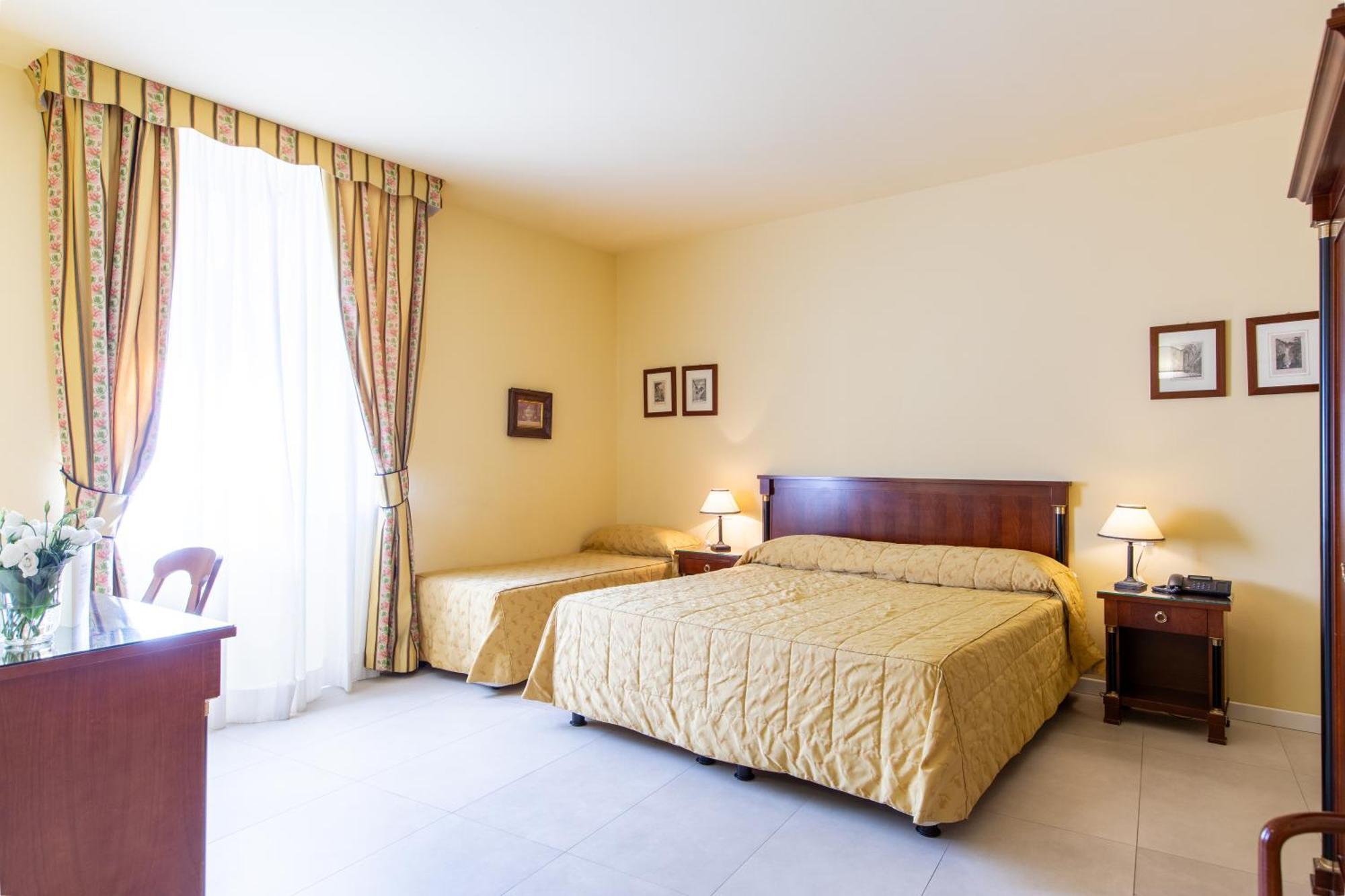 ראבנה Hotel Sant'Andrea מראה חיצוני תמונה