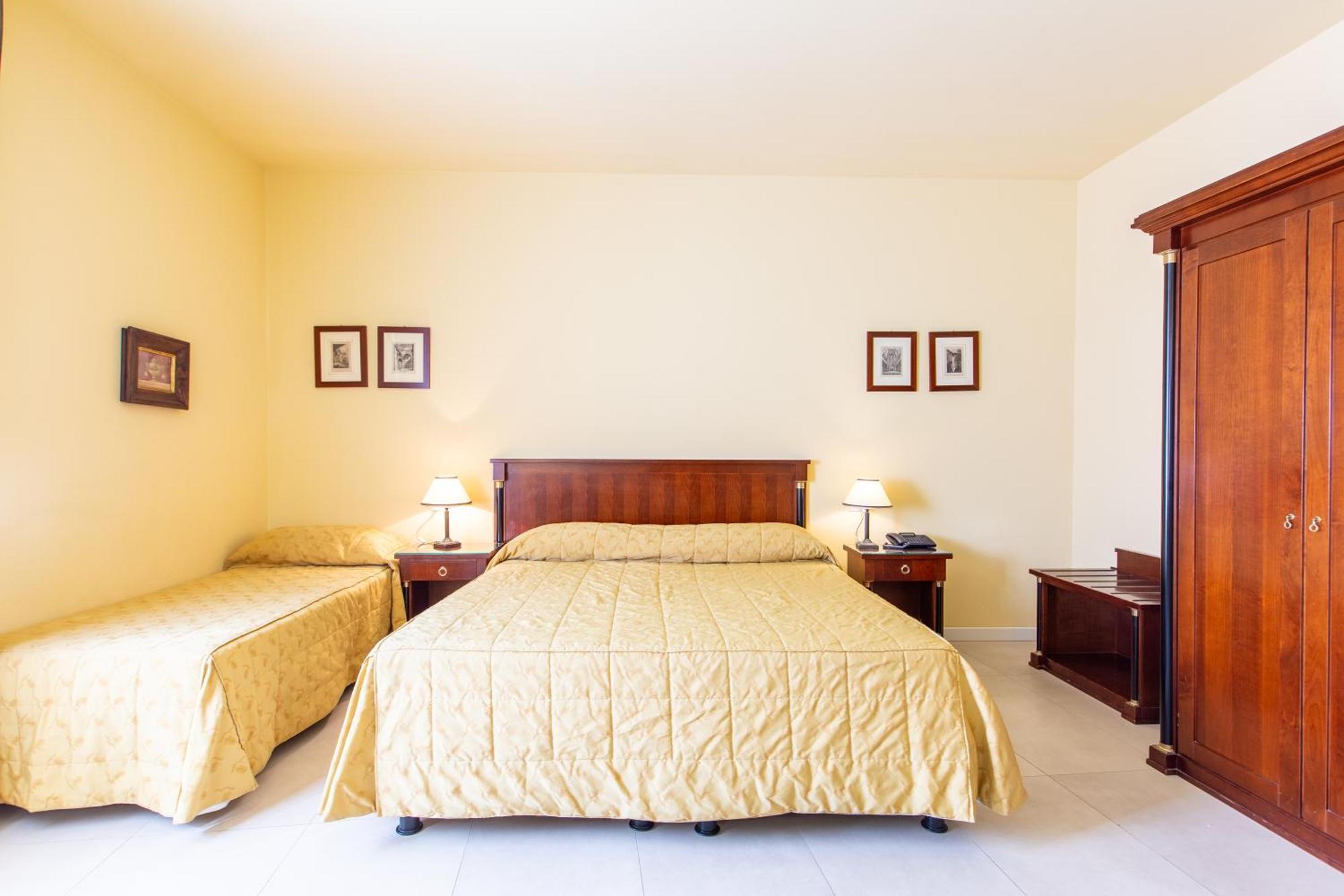 ראבנה Hotel Sant'Andrea מראה חיצוני תמונה